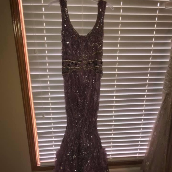Dresses & Skirts - Formal Dress